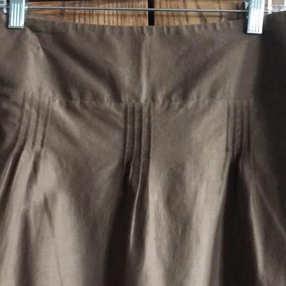 Loft skirt - EUC - size 6 - Picture 3 of 8